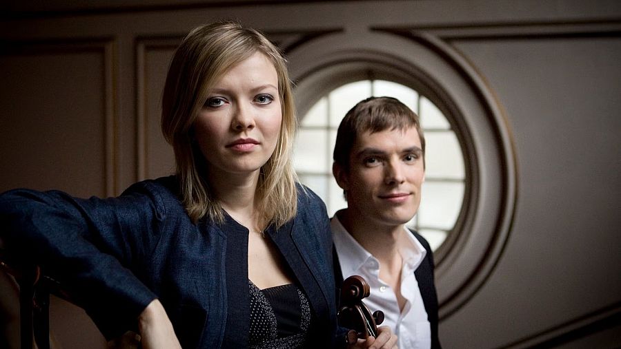 Alina Ibraguímova (violín) y Cédric Tiberghien (piano)