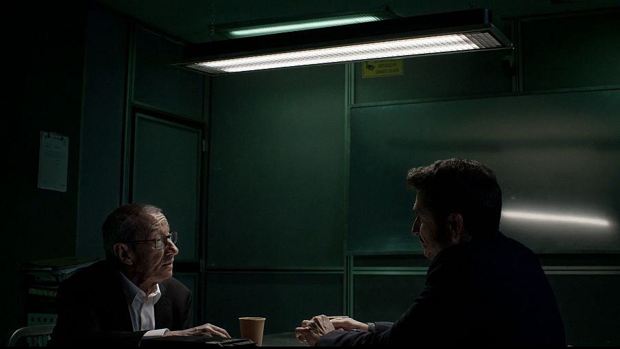 Carlos Boyero se sienta a hablar en La Matemática del Espejo como nunca antes