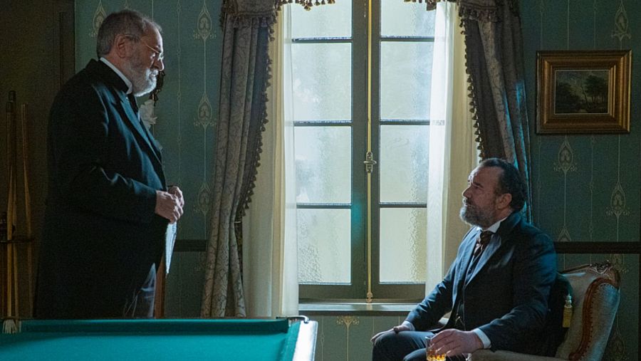 La Promesa: La decisión de Curro no deja indiferente a nadie