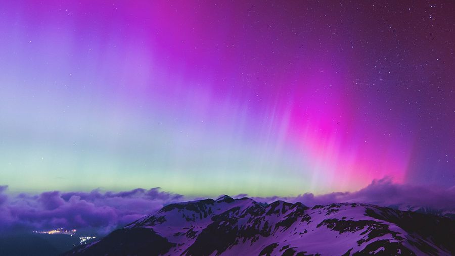 Aurora sobre Fusch an der Glocknerstraße, Àustria