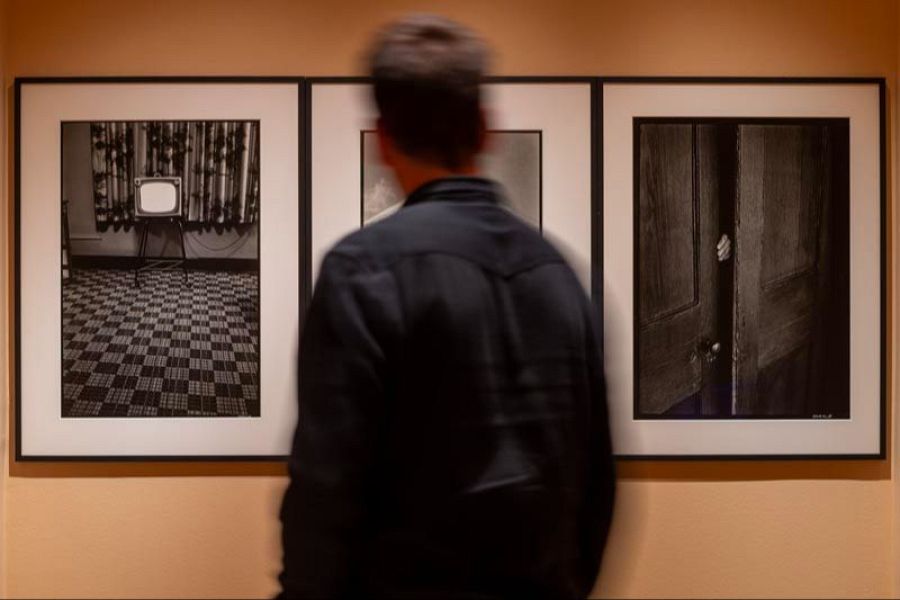 'Elliott Erwitt. La comedia humana' en la Fundación Canal