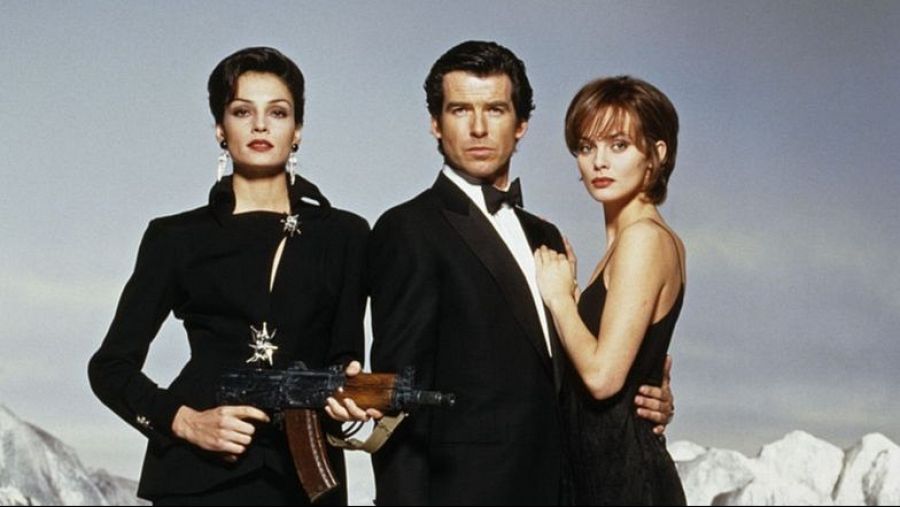 Pierce Brosnan es James Bond en 'GoldenEye'