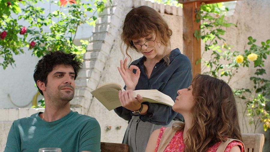 Francesco Carril, Itxaso Arana e Irene Escolar en 'Tenéis que venir a verla'