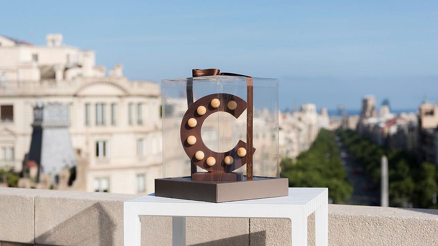 El premi és una C de cultura del pastisser Yann Duytsche