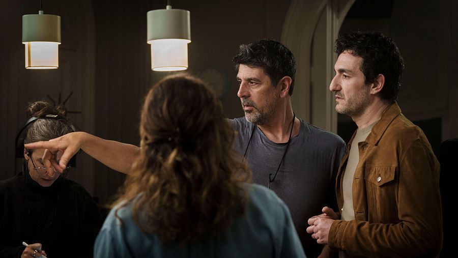 Cesc Gay durante el rodaje de 'Mi amiga Eva'