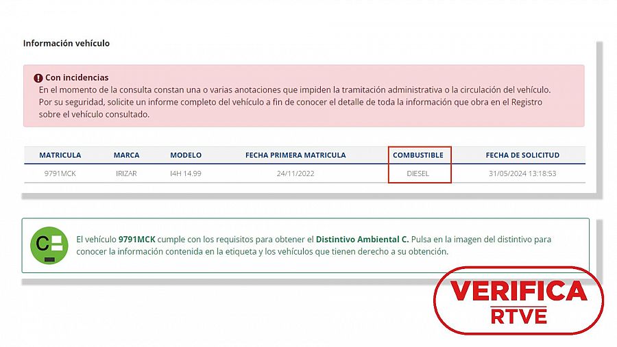 Resultado de la consulta sobre el vehículo incendiado en Barcelona en la página web de la DGT