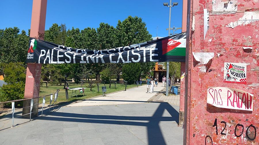 Acampada propalestina en la Universidad de Salamanca