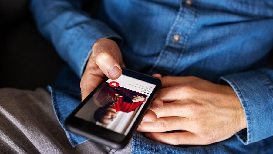 Amor e ideología: ¿es posible enamorarse de alguien que vota diferente?