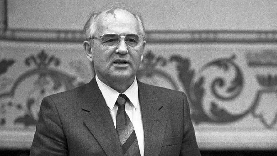 Mijaíl Gorbachov obtuvo el Premio Nobel de la Paz en 1990