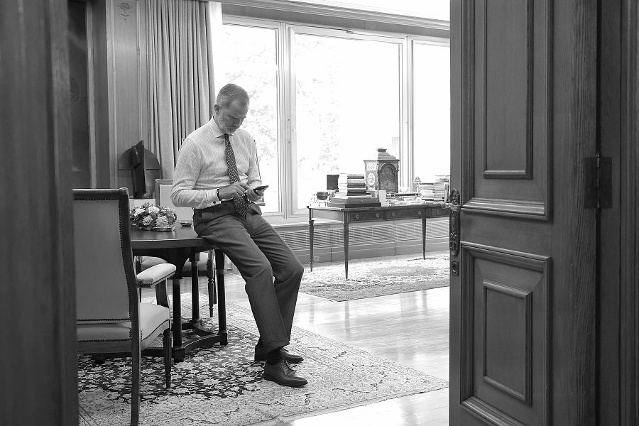 Felipe VI en su despacho