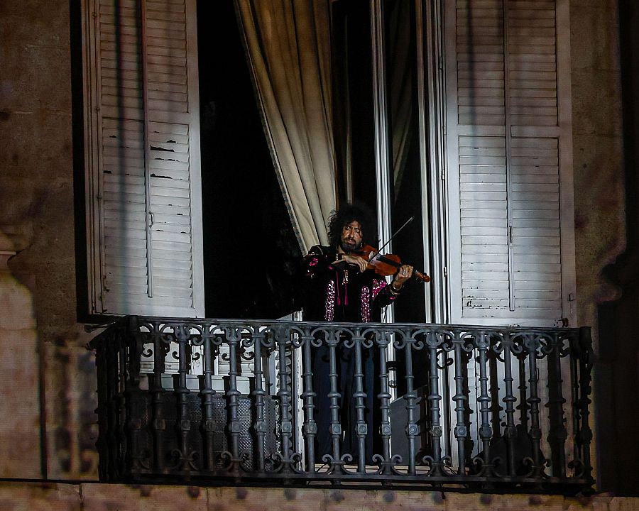 Actuación musical de Ara Malikian desde el Palacio Real