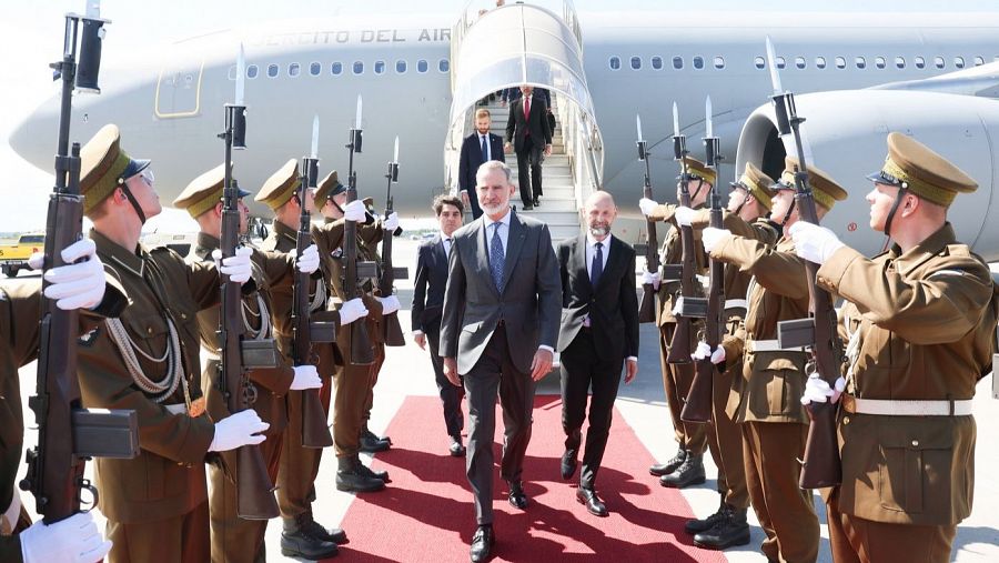 Felipe VI visita Estonia en su primera gira por los países bálticos