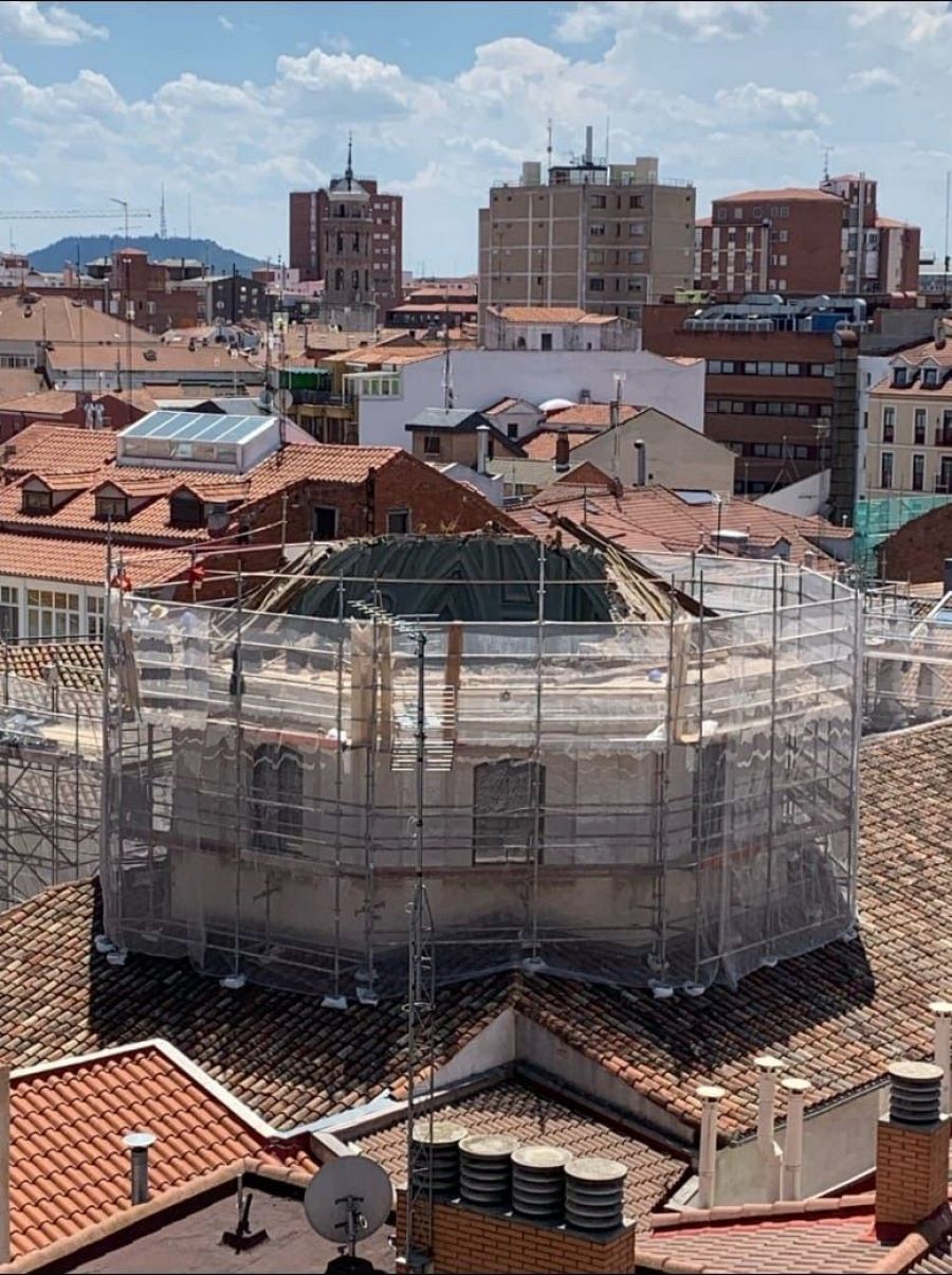 Se derrumba la linterna de la iglesia de la Vera Cruz sin producir daños personales (Foto de Francisco Javier Sánchez)