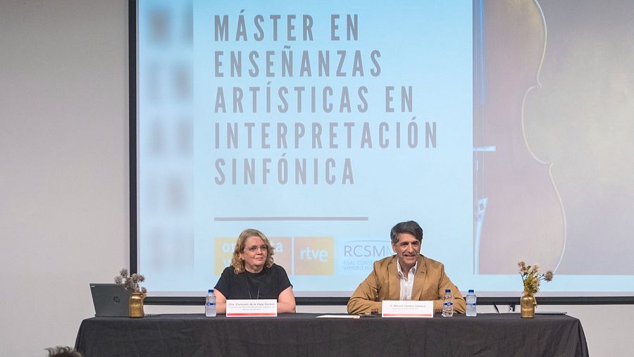 Manuel Ventero, director gerente de la Orquesta Sinfónica y Coro RTVE y Consuelo de la Vega, directora del Real Conservatorio Superior de Música de Madrid