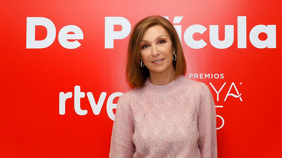 Yolanda Flores, directora y presentadora de 'De Película' en RNE
