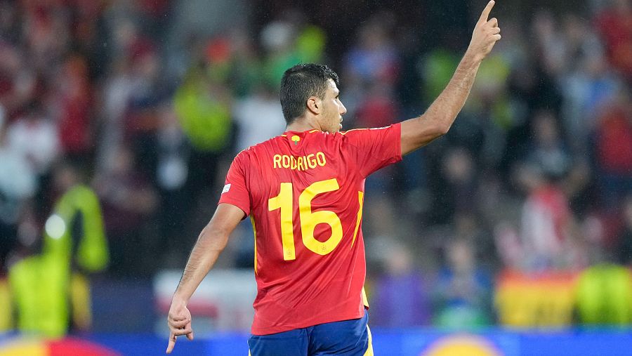 Rodri Hernández habla tras la clasificación de España para cuartos de final