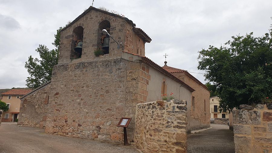 La vieja iglesia de Benamira