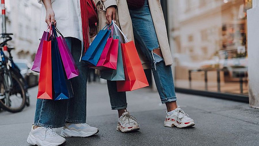 Los sectores poderosos se aprovechan de las insatisfacciones de la sociedad.