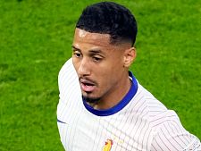 William Saliba, defensa de Francia