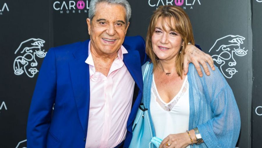 Andrés Pajares con su esposa, Juana Gil