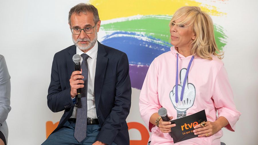 El director de RTVE Catalunya, Esteve Crespo i la directora de Comunicació i Participació, María Eizaguirre