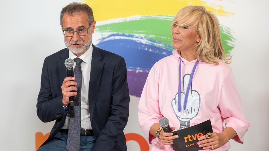 Esteve Crespo y María Eizaguirre durante la rueda de prensa