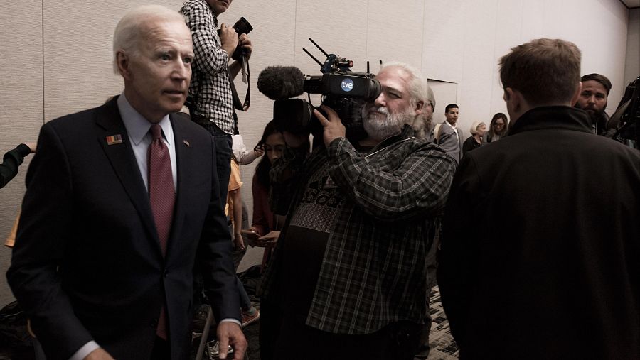 Vicente Gil durante una grabación con el presidente de Estados Unidos, Joe Biden