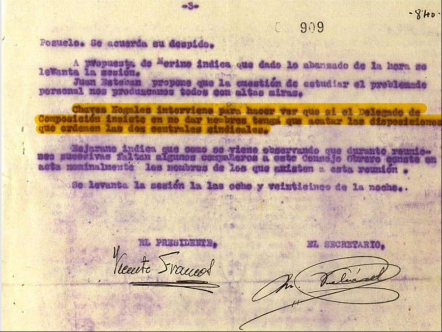 Acta del Consejo Obrero del 7 de agosto de 1936, donde puede leerse que Chaves Nogales insite en que den los nombres de los considerados antirrevolucionarios