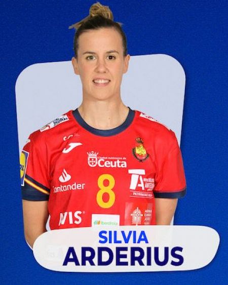 Silvia Arderíus, central de las 'Guerreras'