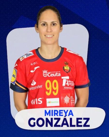 Mireya González, lateral derecho de las 'Guerreras'