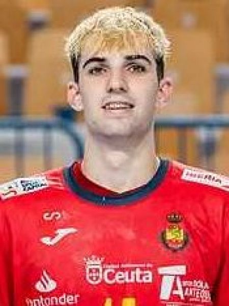 Hispanos Paris 2024: Petar Cikusa | Central | FC Barcelona