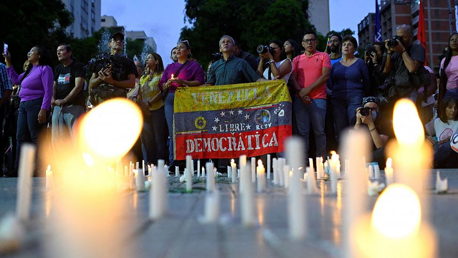 Decenas de manifestantes concentrados en Caracas, Venezuela