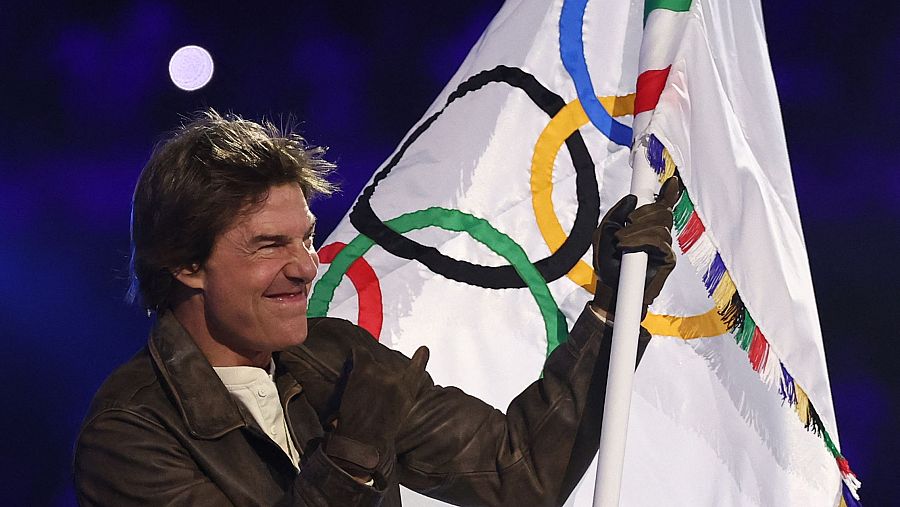 La Clausura de París 2024: Tom Cruise se cuela en el Estadio de Francia