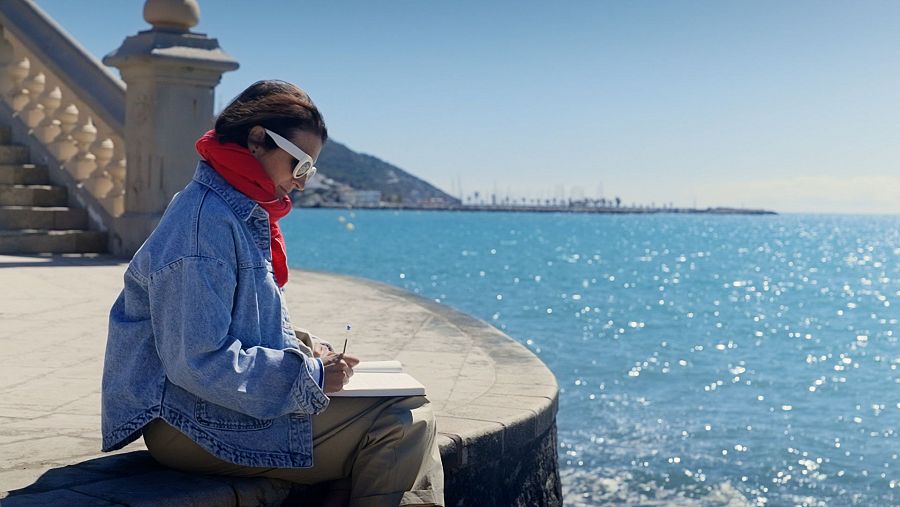 Sílvia Abril a Sitges, la joia de la comarca del Garraf