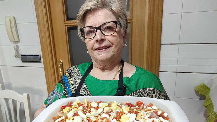 Ensalada de pimientos rojos de Adoración, como siempre, a su manera