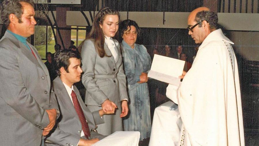 Boda en el Hospital Nacional de Parapléjicos.