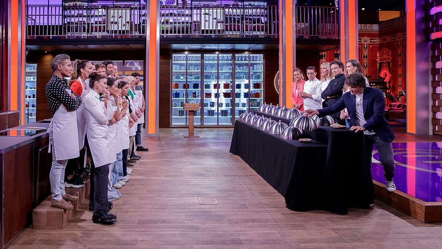 Nuevos retos para 16 valientes en la novena edición de 'MasterChef Celebrity'