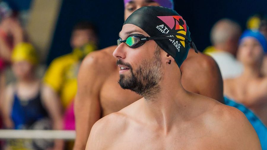 Faustino Afonso en un campeonato de natación