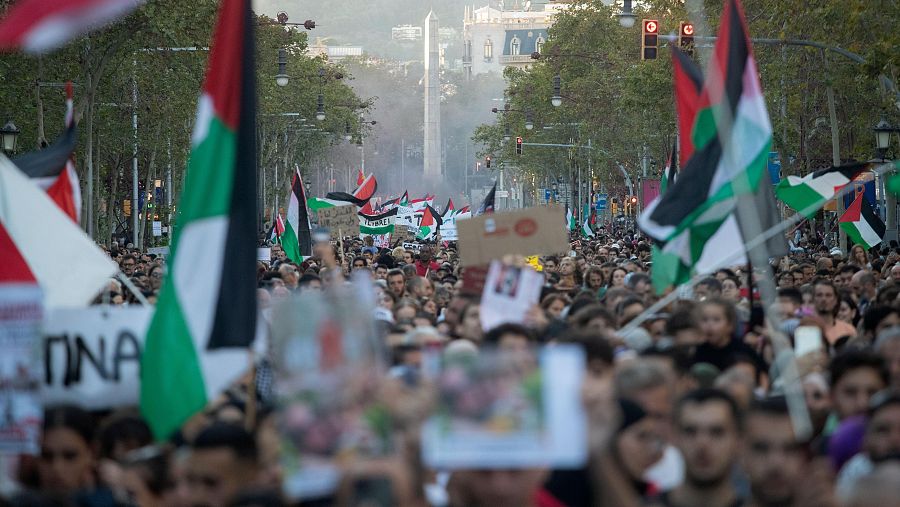 Una manifestación denuncia en Barcelona el genocidio palestino por Israel