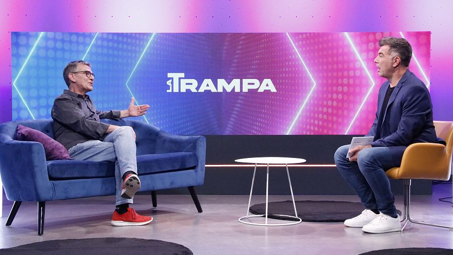 Queco Novell i Pep Plaza durant l'entrevista al set de 'La trampa'