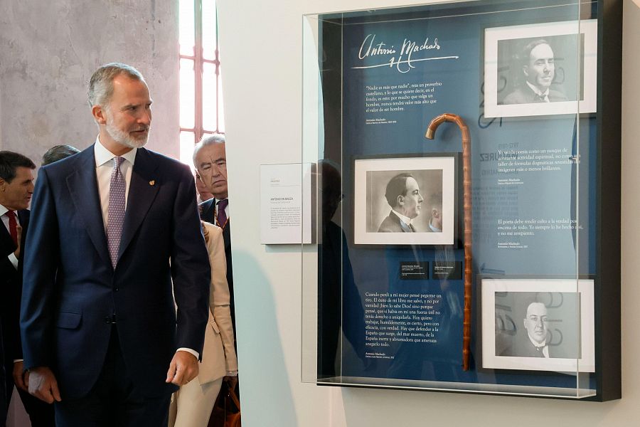 El Rey Felipe VI en la inauguración de la exposición 'Los Machado. Retrato de familia', este lunes en Sevilla