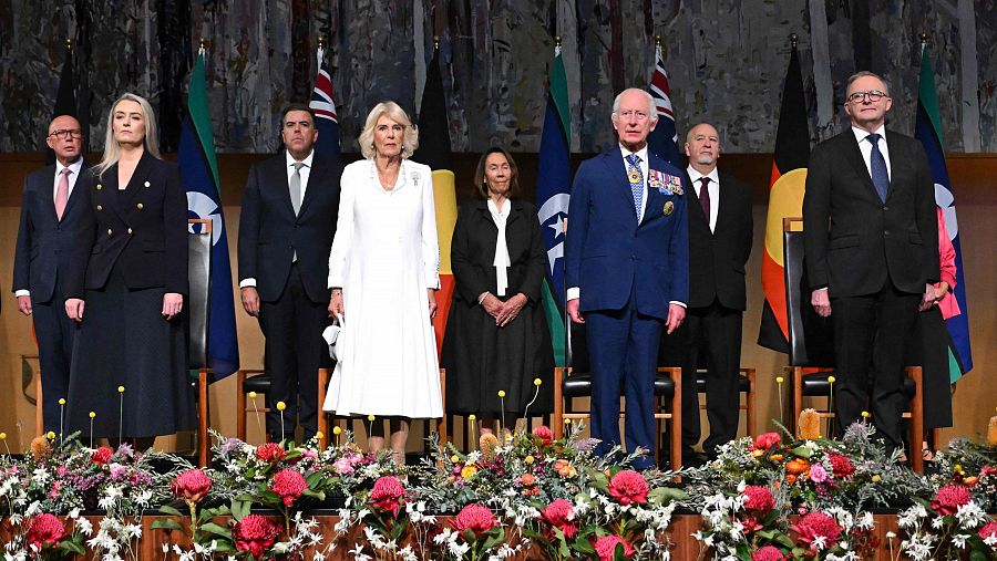 Una senadora aborigen increpa al rey Carlos III en su visita a Australia: 