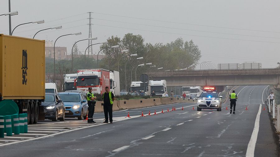 Cortados los accesos a Valencia