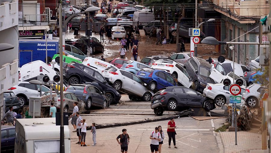 Continúan las labores de rescate tras el paso de la DANA en Valencia