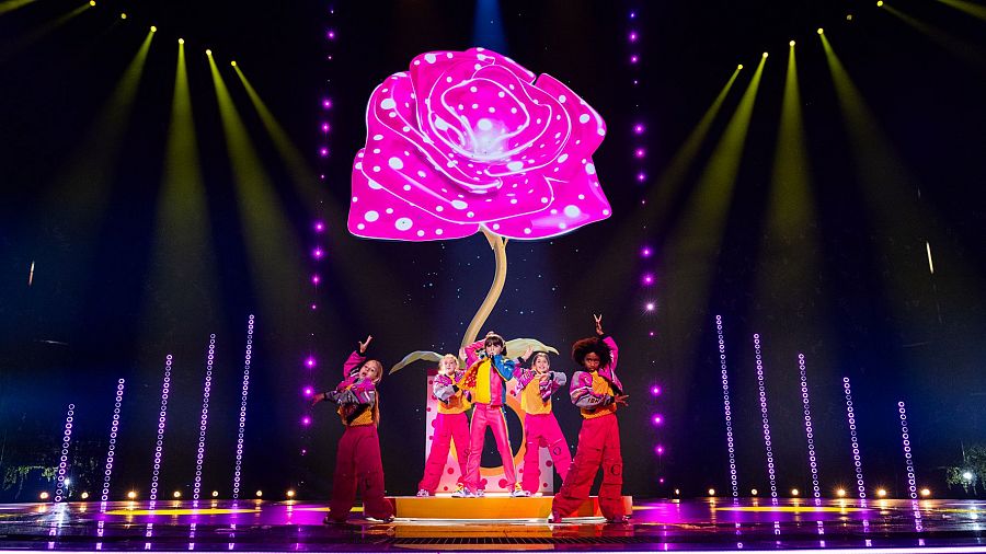 Actuación de Chloe DelaRosa en el primer ensayo de Eurovisión Junior 2024