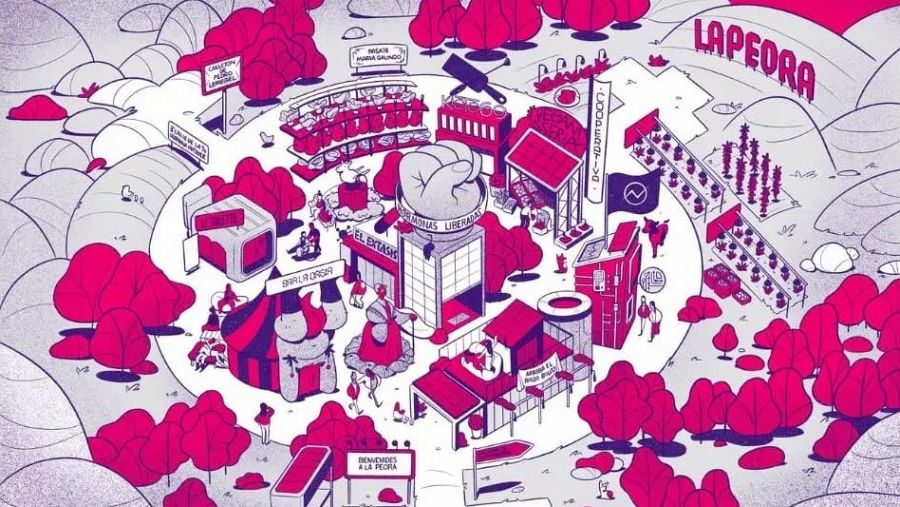 Mapa ilustrado de 'SuperBollo contra el Código Binario' con localizaciones como 'Callejón de Pedro Lemebel', 'Pásate María Galindo' y un puño que dice 'Hormonas Liberadas'.