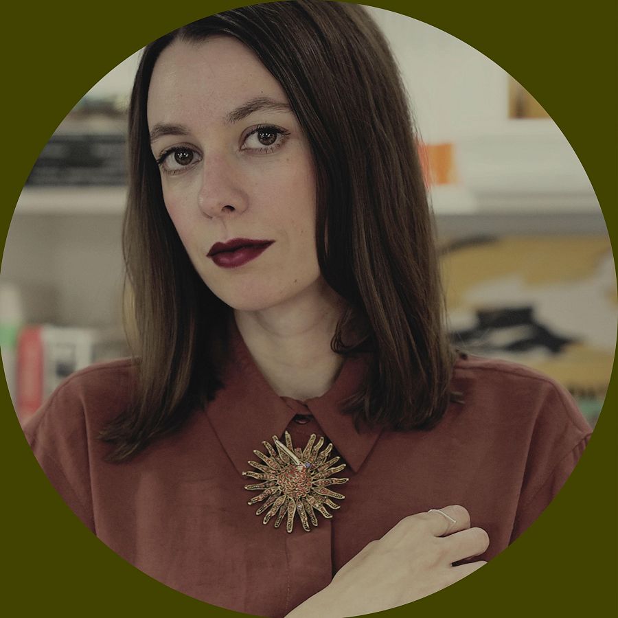 Sofía Comas presenta 'cantapalabracanta' en Radio 3 Extra.