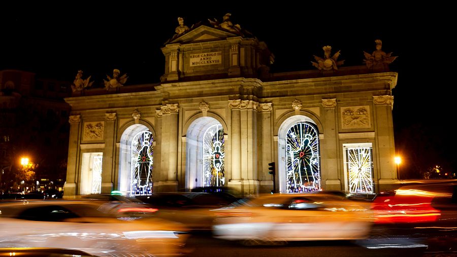 Madrid y Barcelona dan la bienvenida a la Navidad con el famoso encendido de luces