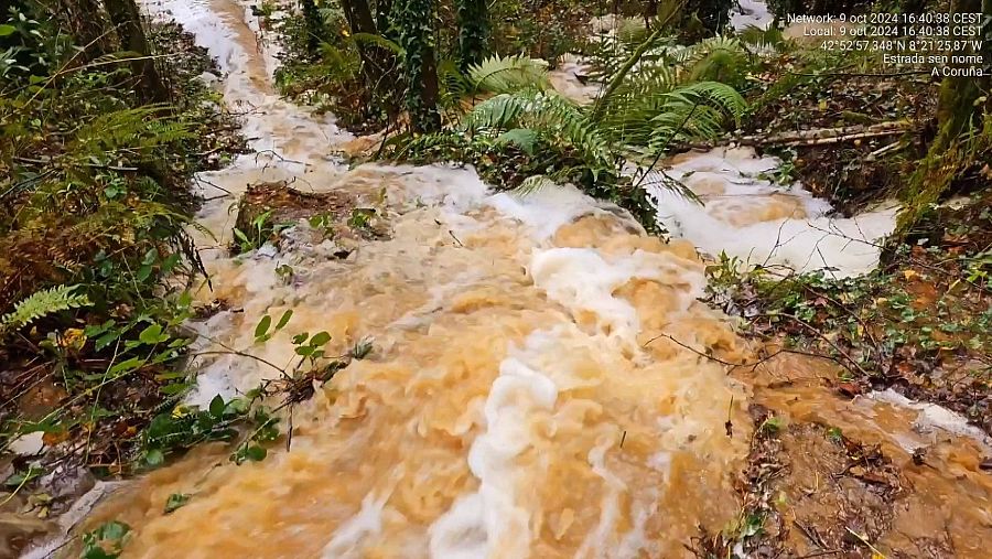 Vertidos de aguas contaminadas por la antigua mina a los ríos de la zona