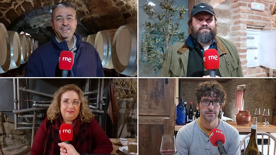 Cuatro entrevistas para RNE en diferentes localizaciones. Se observan detalles de vestuario y entornos relacionados con la enología o gastronomía.